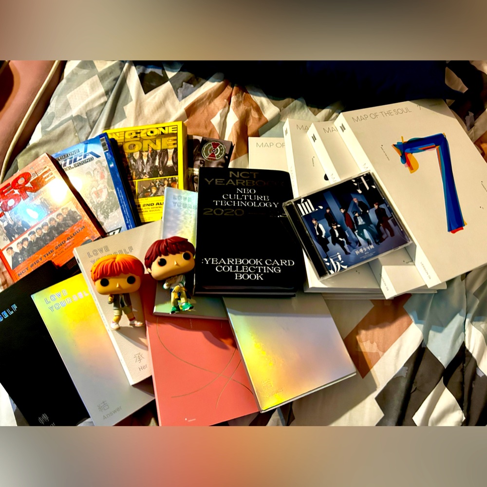 kpop albums + funko pops